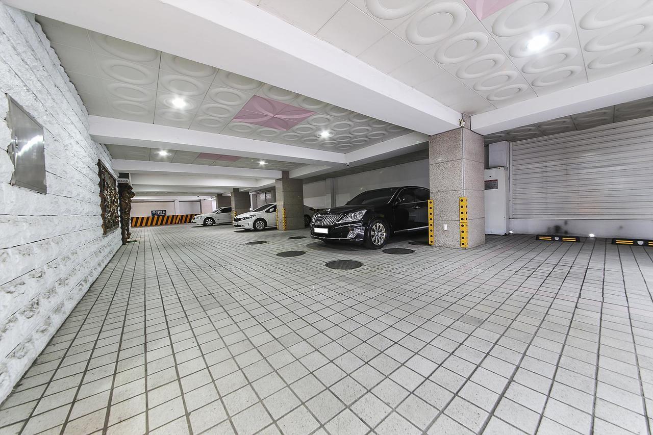 Haeundae Aone Hotel Busan Bagian luar foto