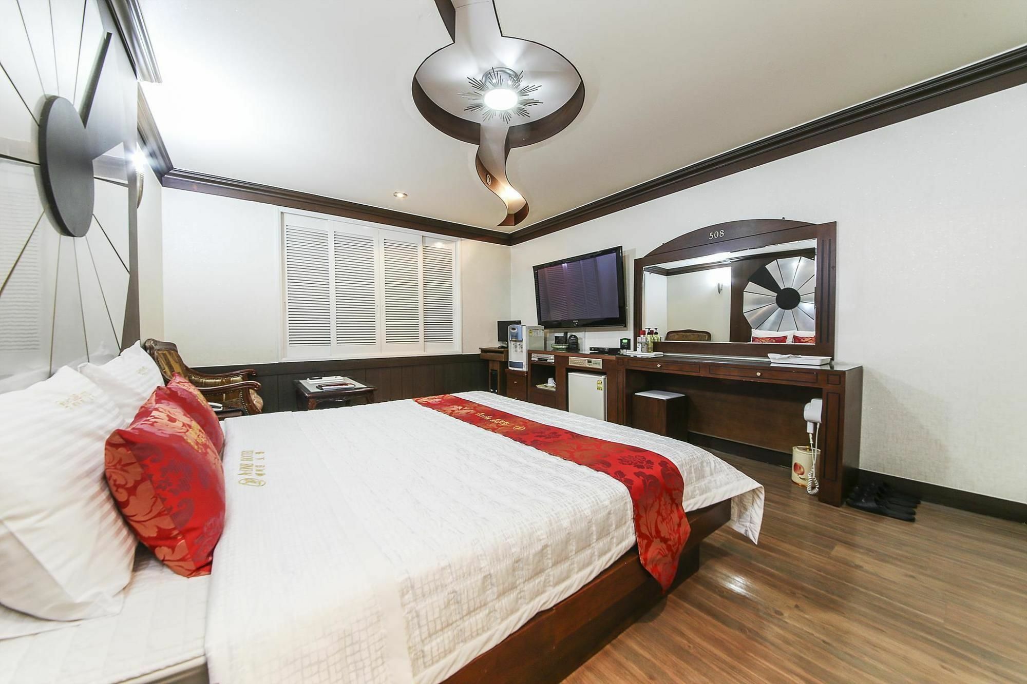 Haeundae Aone Hotel Busan Bagian luar foto