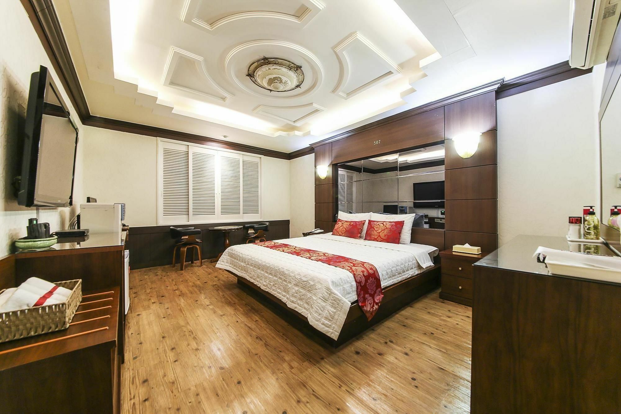Haeundae Aone Hotel Busan Bagian luar foto