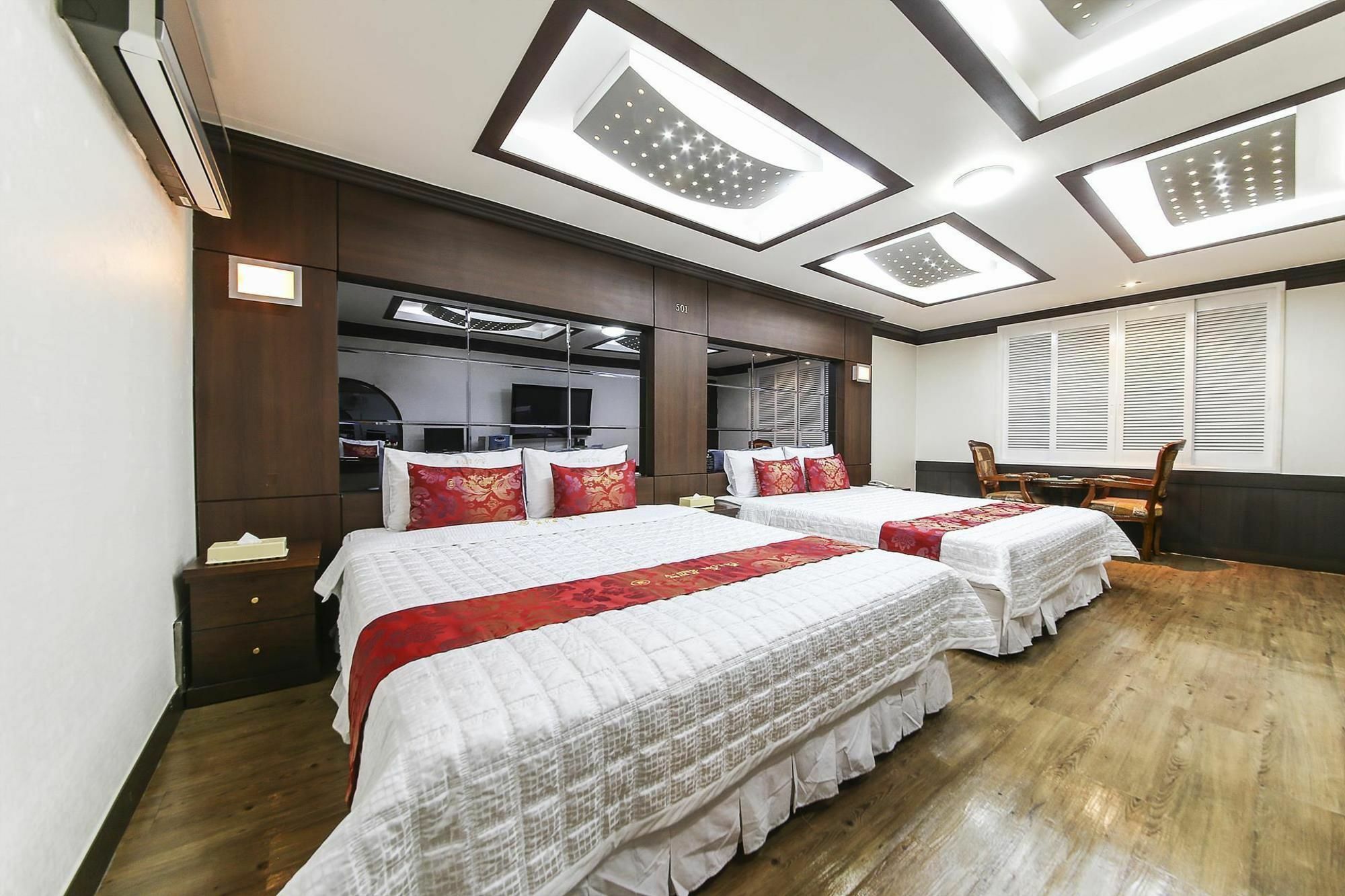 Haeundae Aone Hotel Busan Bagian luar foto